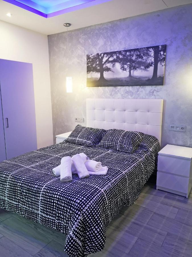 Conil Red-Black Apartment Кониль-де-ла-Фронтера Экстерьер фото